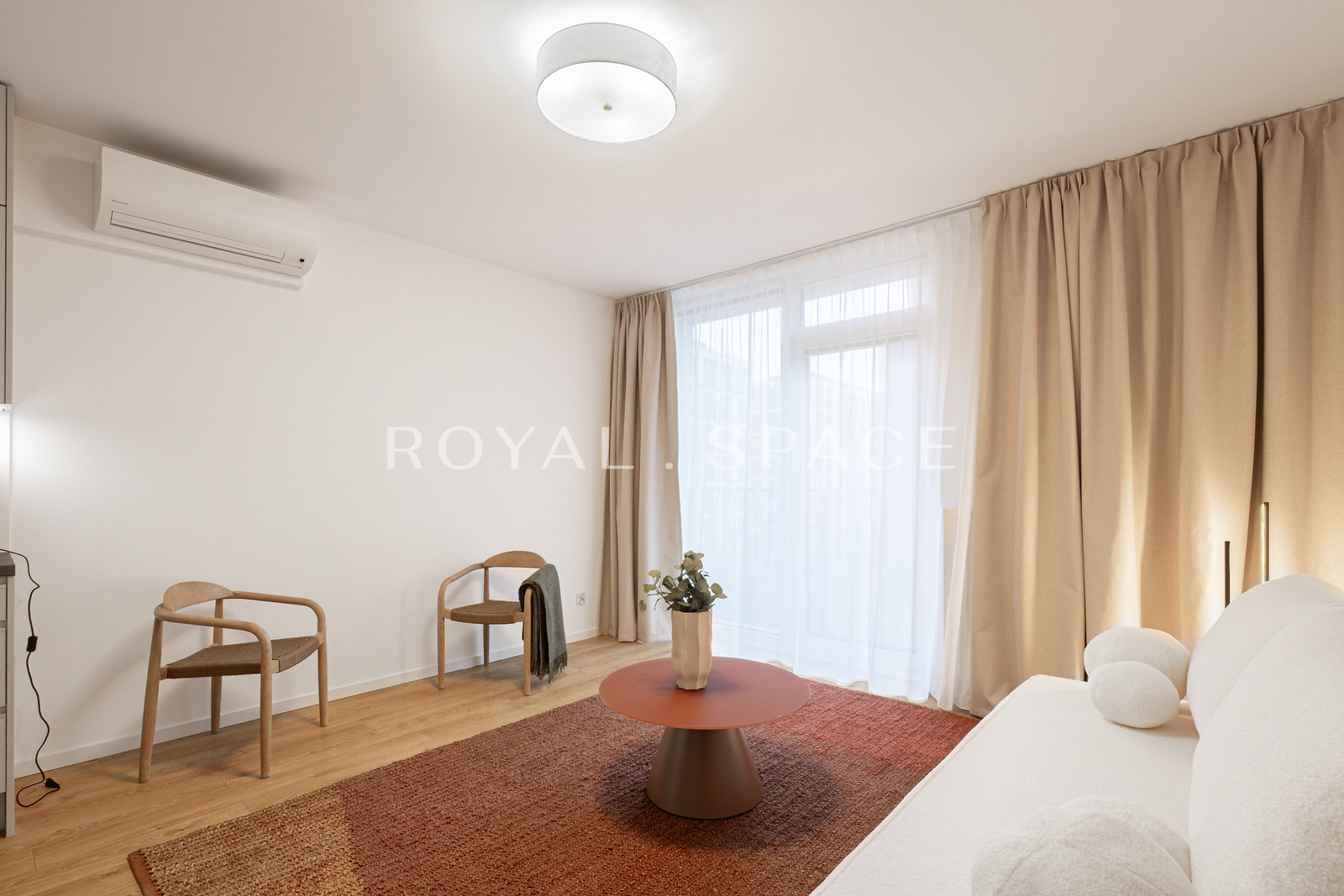 Комфортна студія на Browary Warszawskie