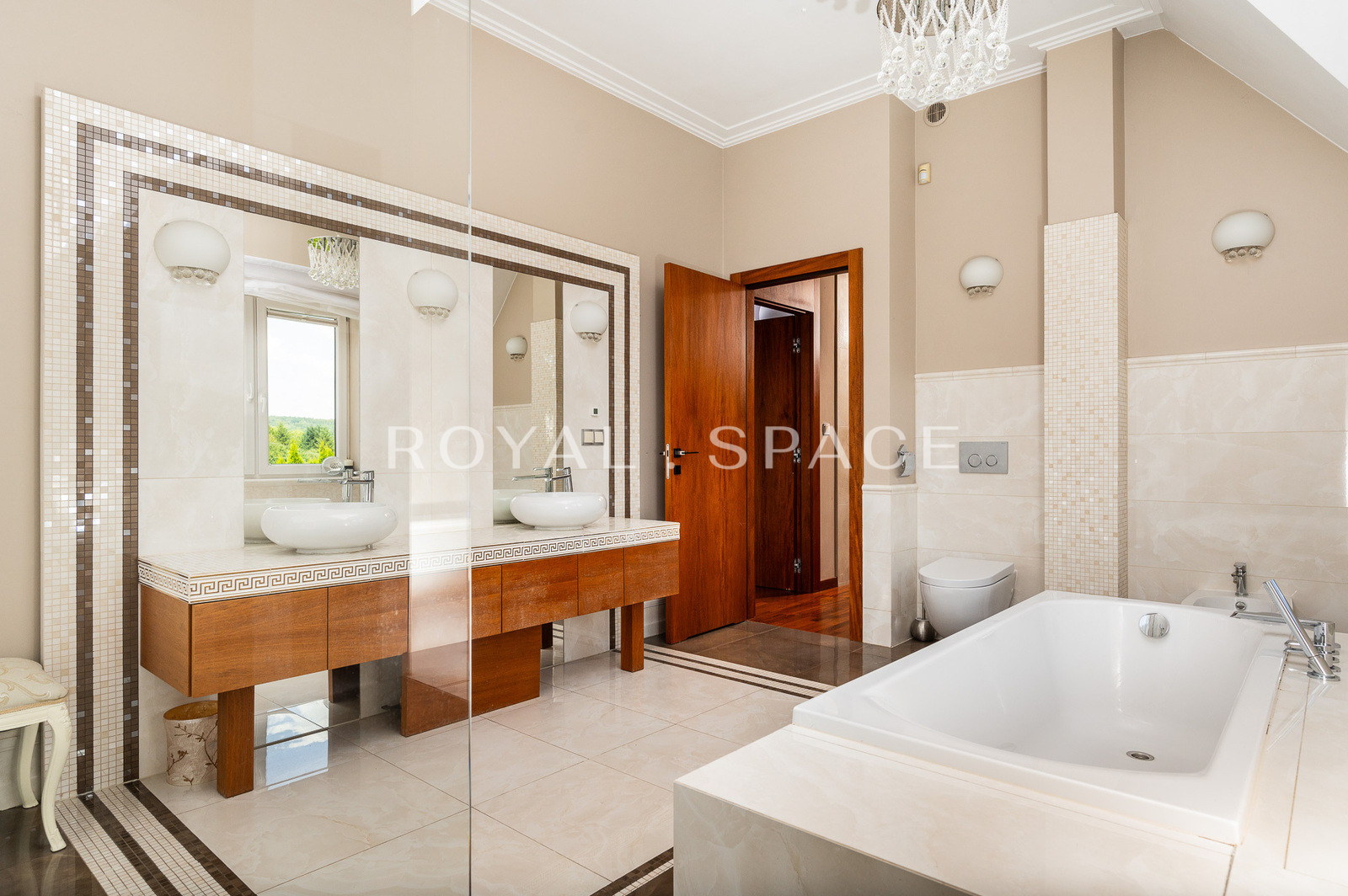 Tranquility, nature and jacuzzi | Tyniec