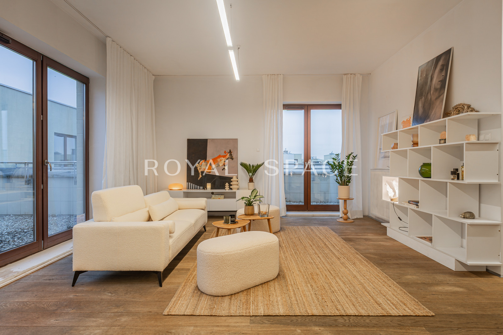 Величезна квартира з терасою 120 м²