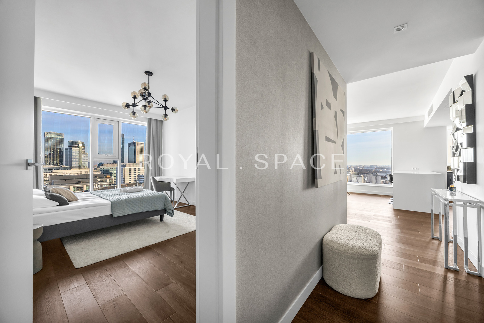 Unique Tower | High floor | Top view!