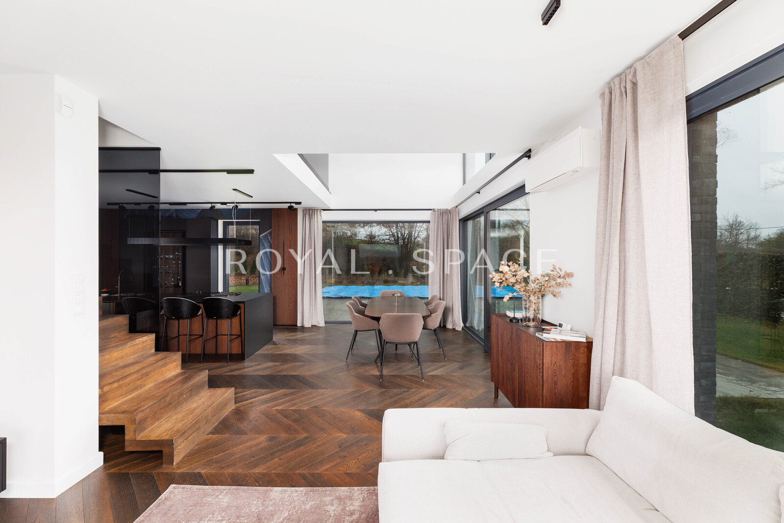 Вілла з басейном та приватністю | Olszanica