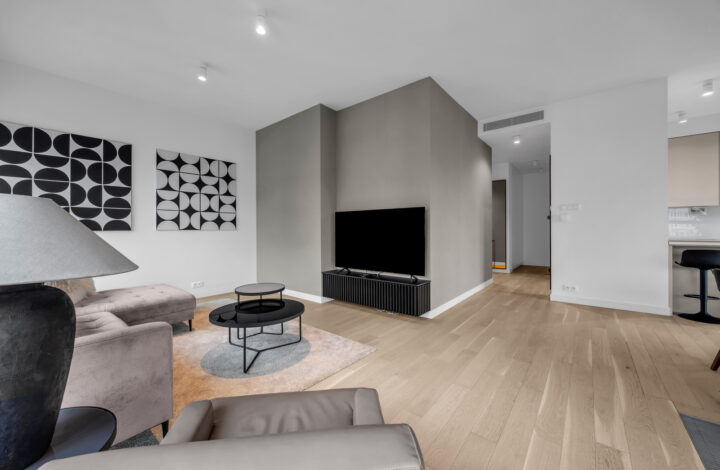 Apartament na 13 piętrze w Mennica Residence!