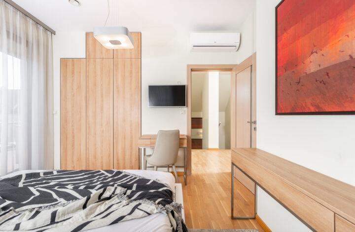 Унікальний будинок із зимовим садом | Паркове пагорб