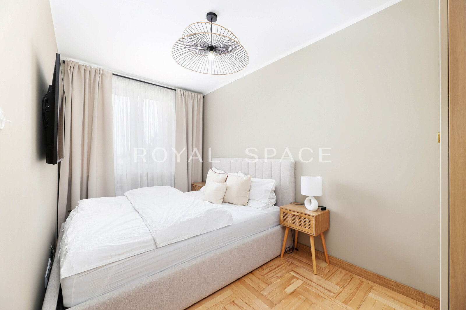 Jasne mieszkanie w zielonej okolicy z loggią!