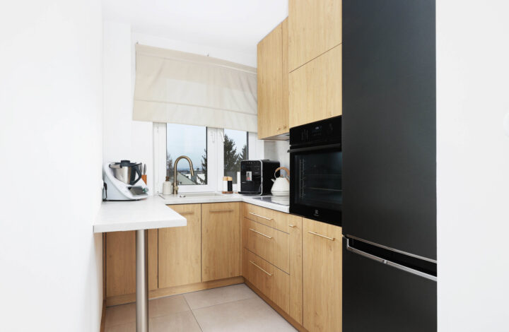 Jasne mieszkanie w zielonej okolicy z loggią!