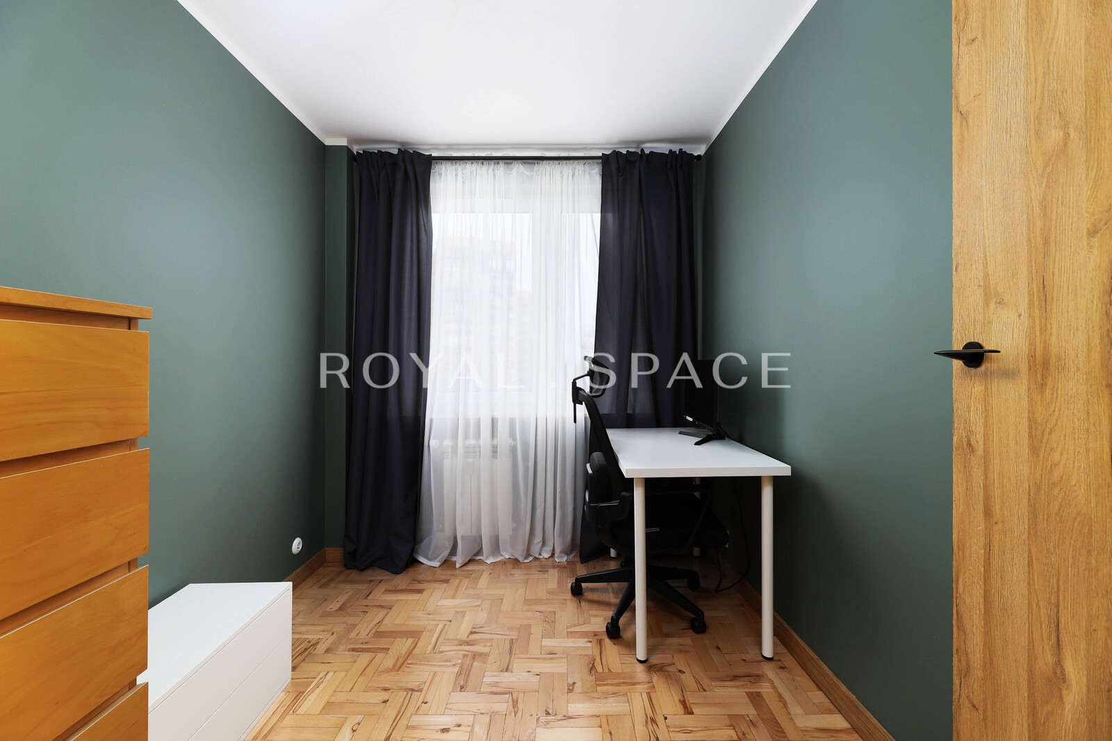 Jasne mieszkanie w zielonej okolicy z loggią!