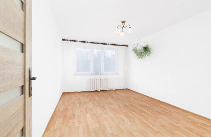 Jasne mieszkanie z loggią!