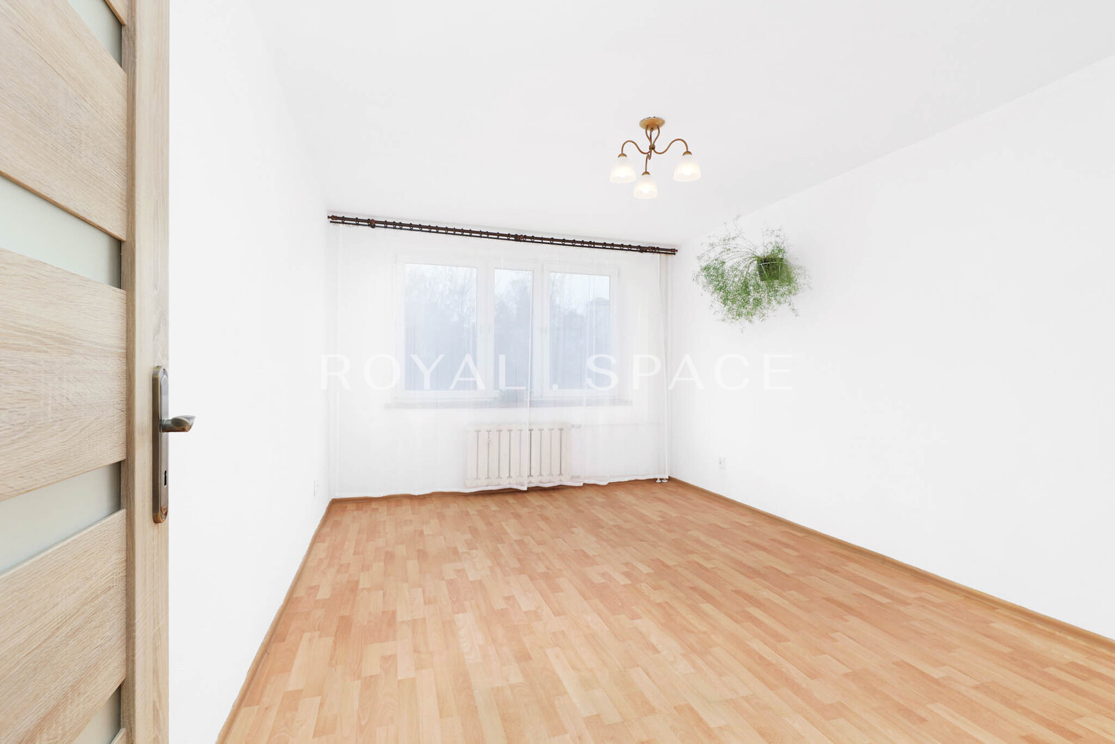 Jasne mieszkanie z loggią!