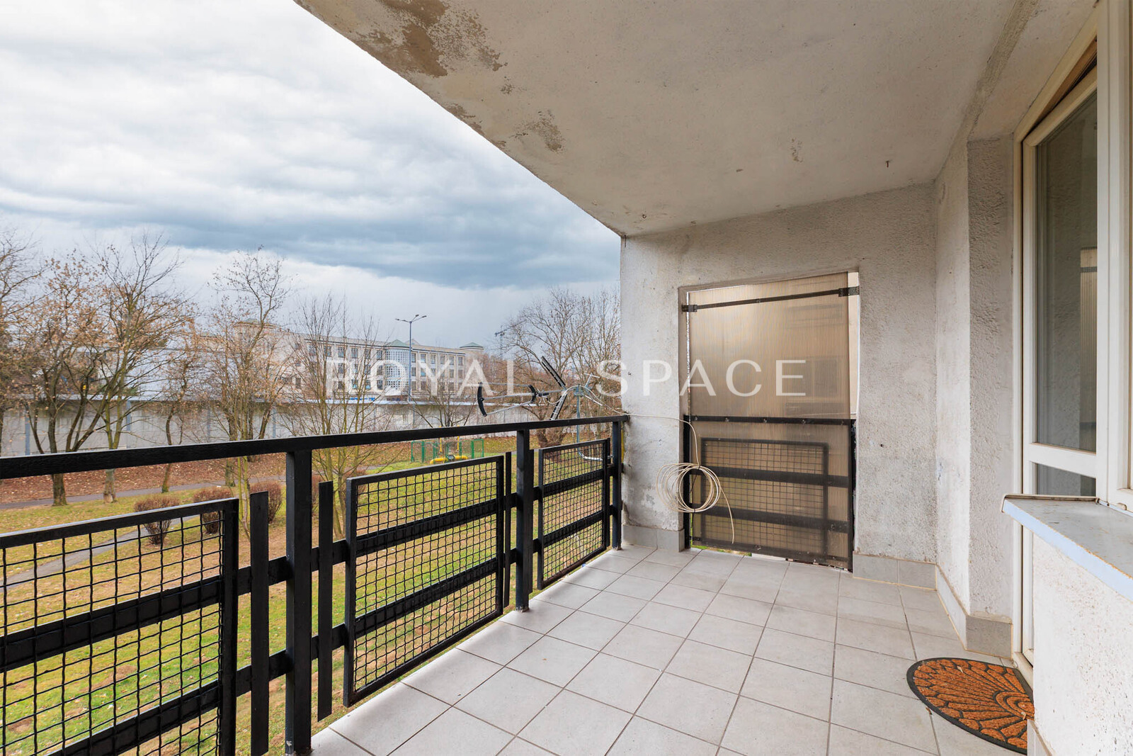 Jasne mieszkanie z loggią!