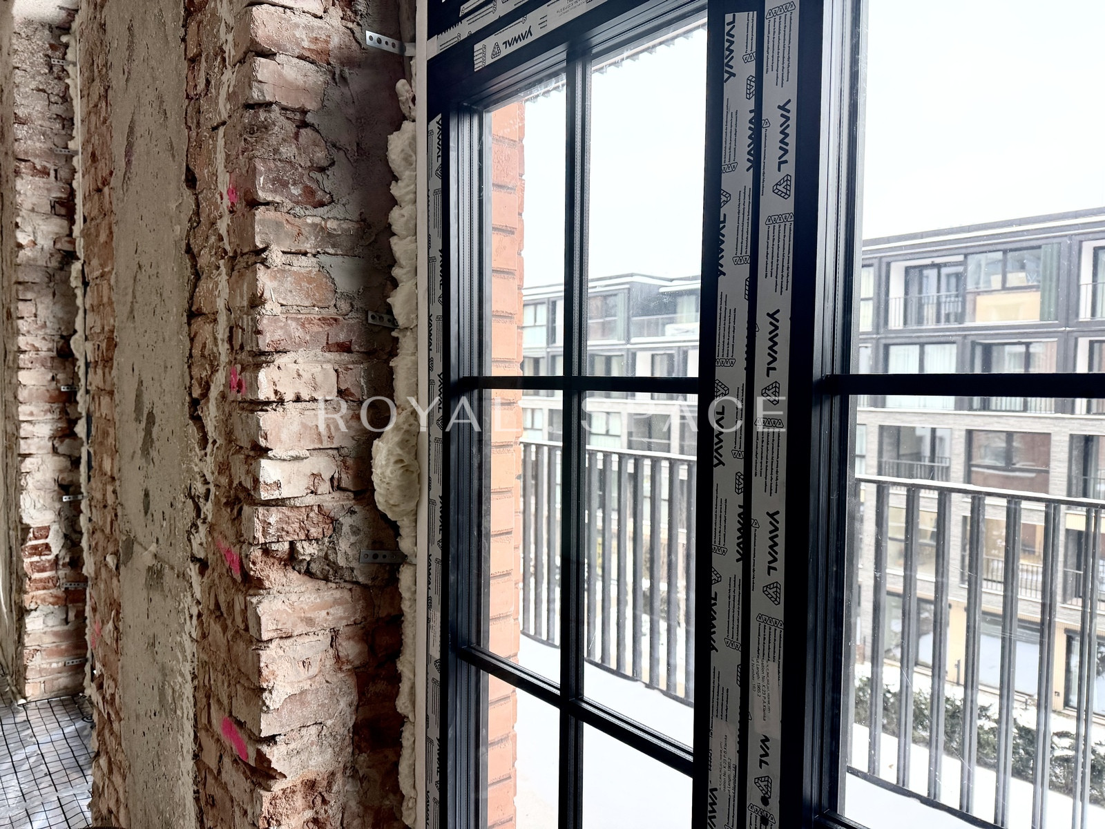 Modern apartment in a building with facilities!