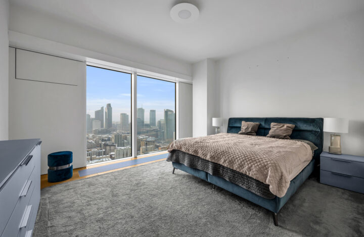 Апартаменти на 30+ поверсі – Złota 44