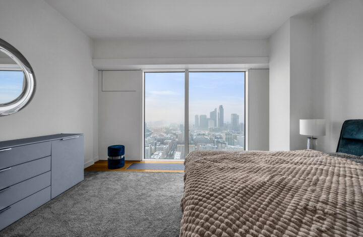 Апартаменти на 30+ поверсі – Złota 44