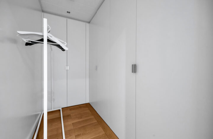 Апартаменти на 30+ поверсі – Złota 44