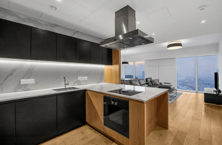 Апартаменти на 30+ поверсі – Złota 44