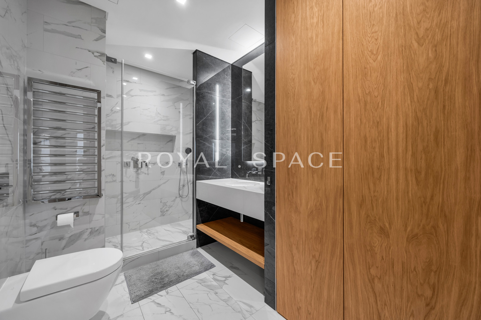 Апартаменти на 30+ поверсі – Złota 44