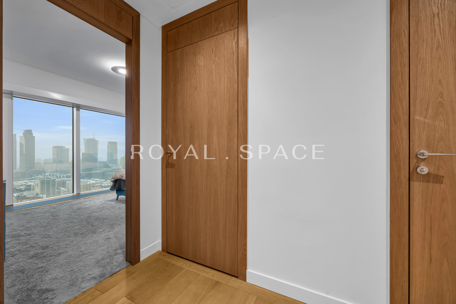 Апартаменти на 30+ поверсі – Złota 44