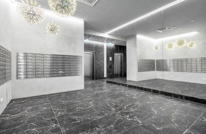 4 Room Apartment  on Wola with View