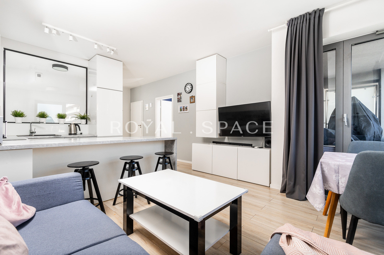 Wiślane Tarasy | przestronne mieszkanie z klimą