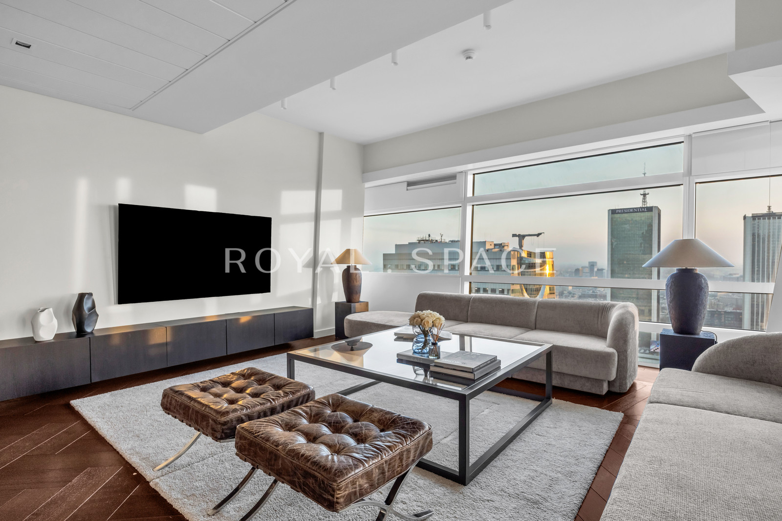 Złota 44 | High floor | Modern apartment