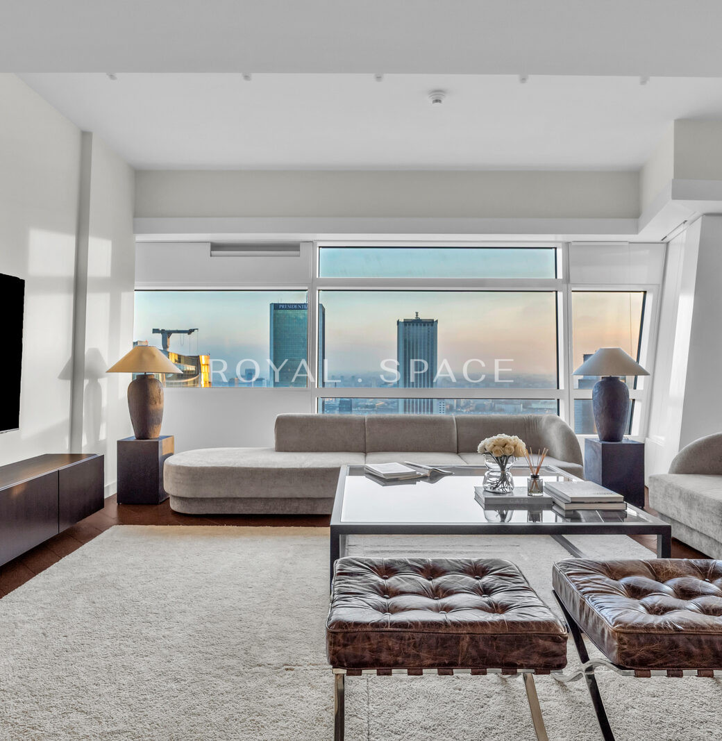 Złota 44 | High floor | Modern apartment