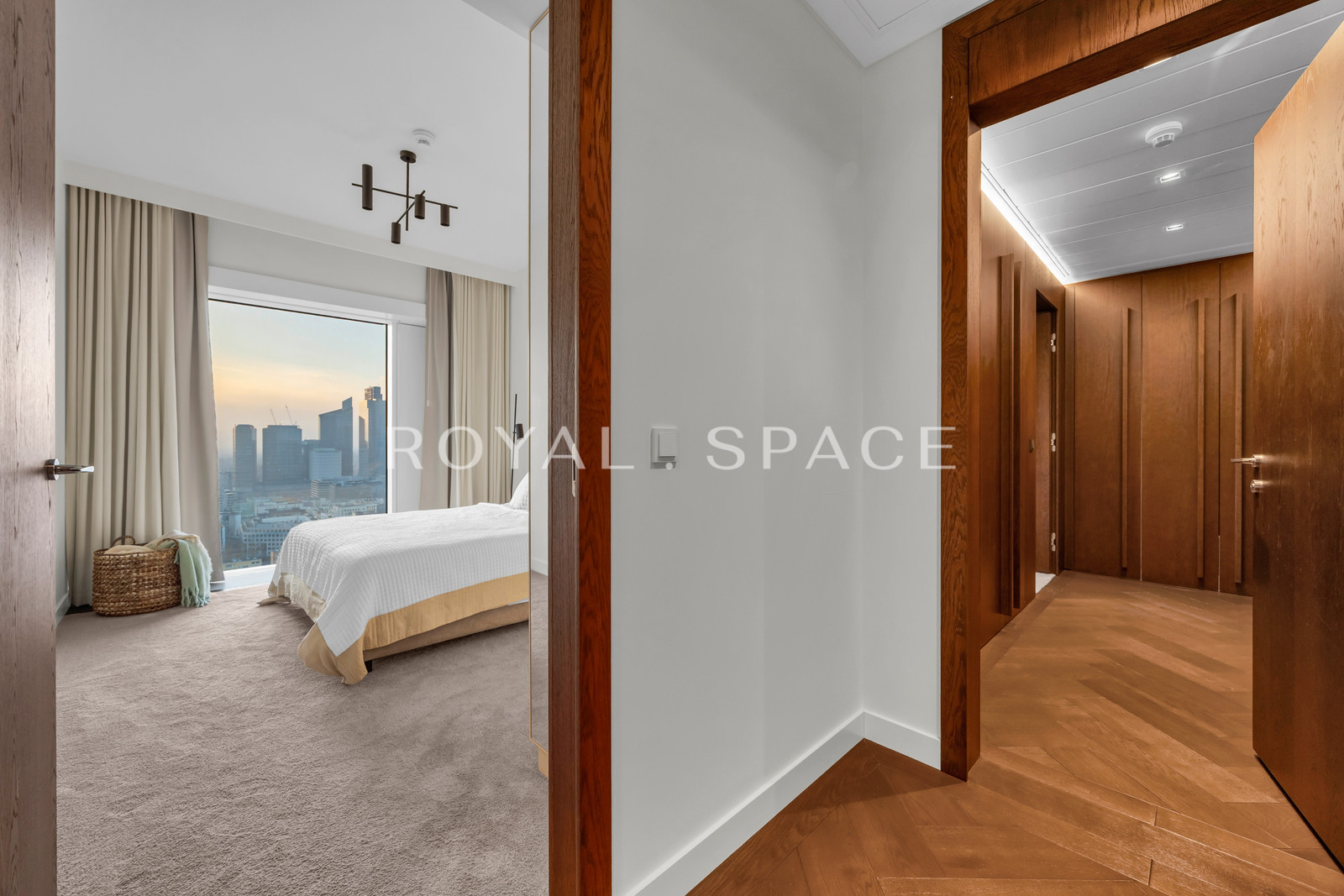 Złota 44 | High floor | Modern apartment