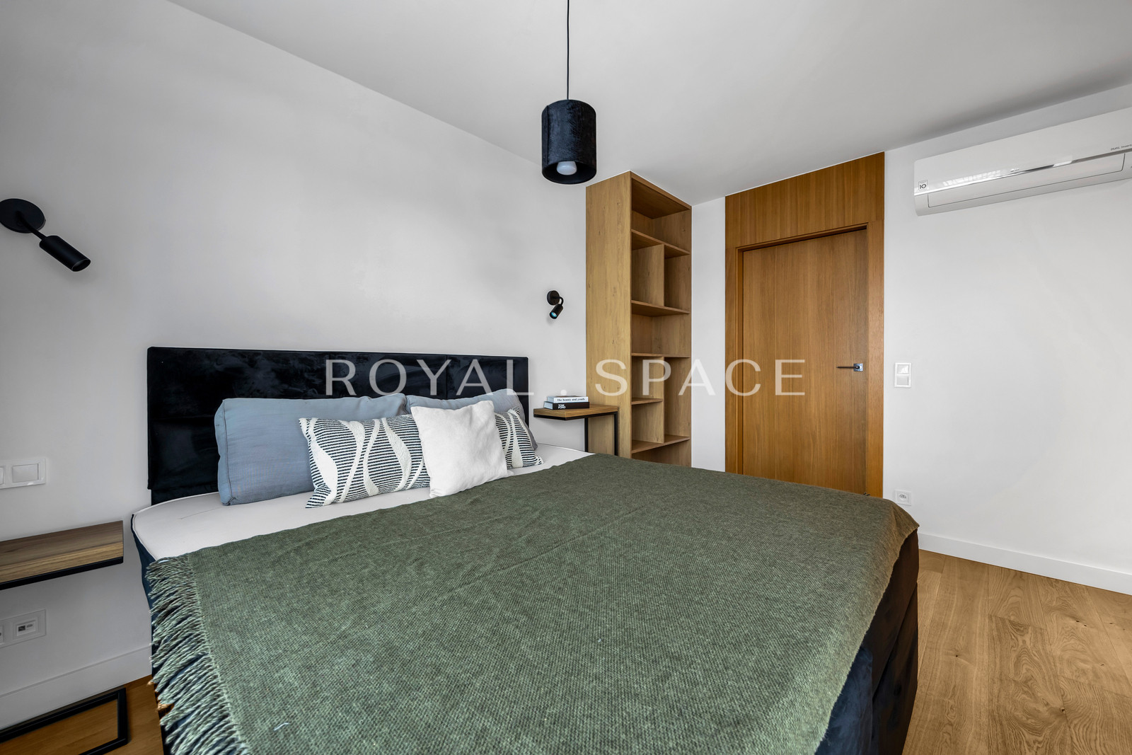 Penthouse with terrace & 4 parking spots