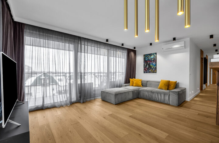 Penthouse with terrace & 4 parking spots