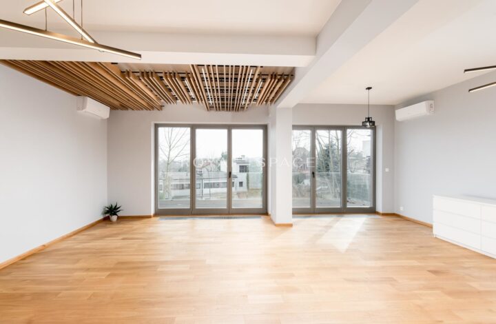 Przestronny dom pod działalność z ogrodem!