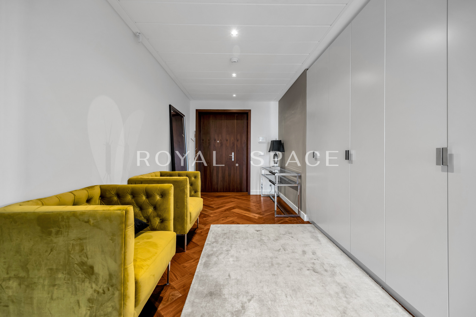 Prestigious High-Floor Apartment | Złota 44