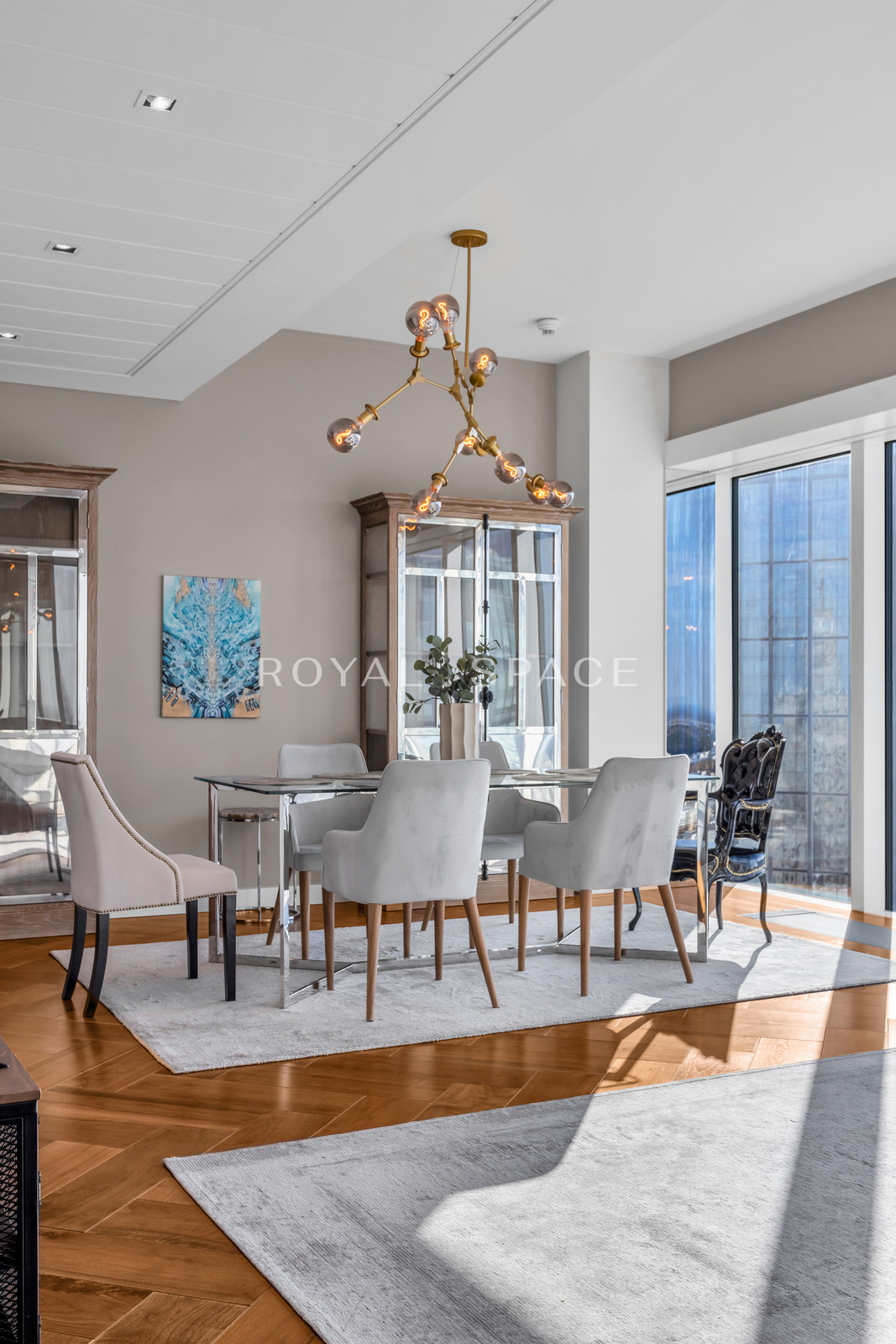 Prestigious High-Floor Apartment | Złota 44