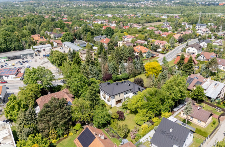 Prestigious House with Large Plot | NEW PRICE