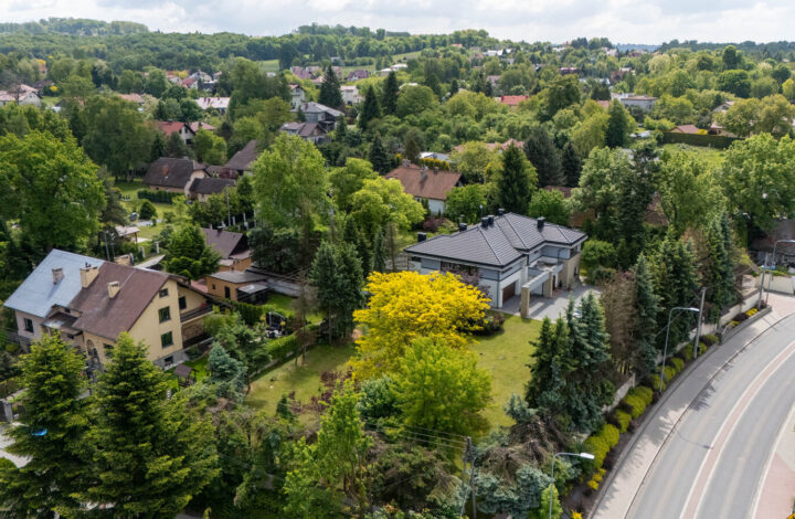 Prestigious House with Large Plot | NEW PRICE