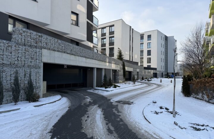 Apartament z balkonem na Bażantowie | Moderna 5
