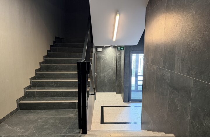 Apartament z balkonem na Bażantowie | Moderna 5