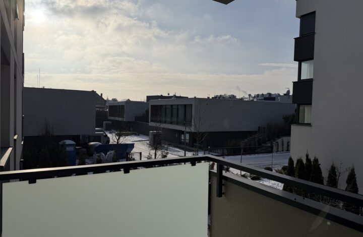 Apartament z balkonem na Bażantowie | Moderna 5