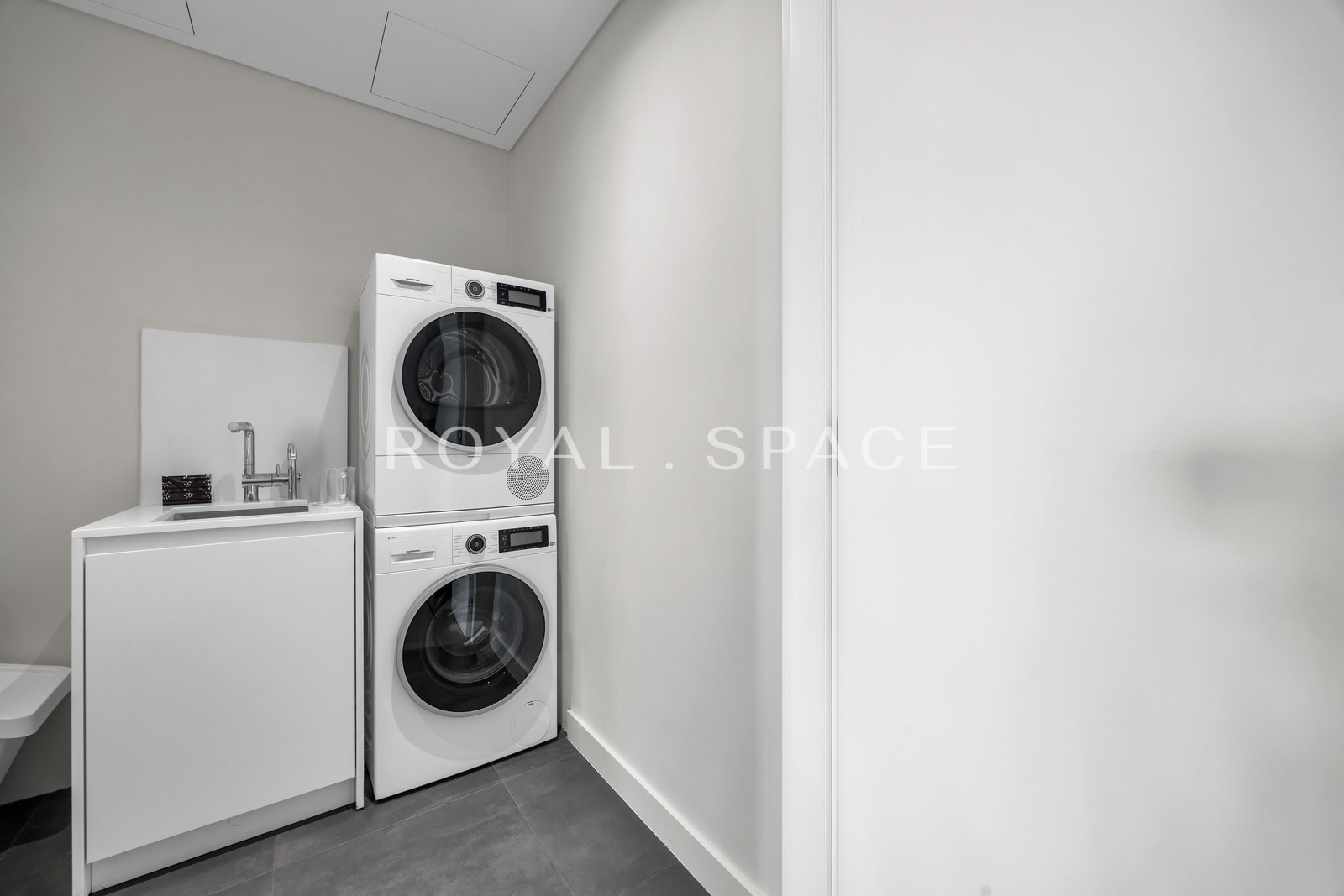 230 m² of luxury at Złota 44!