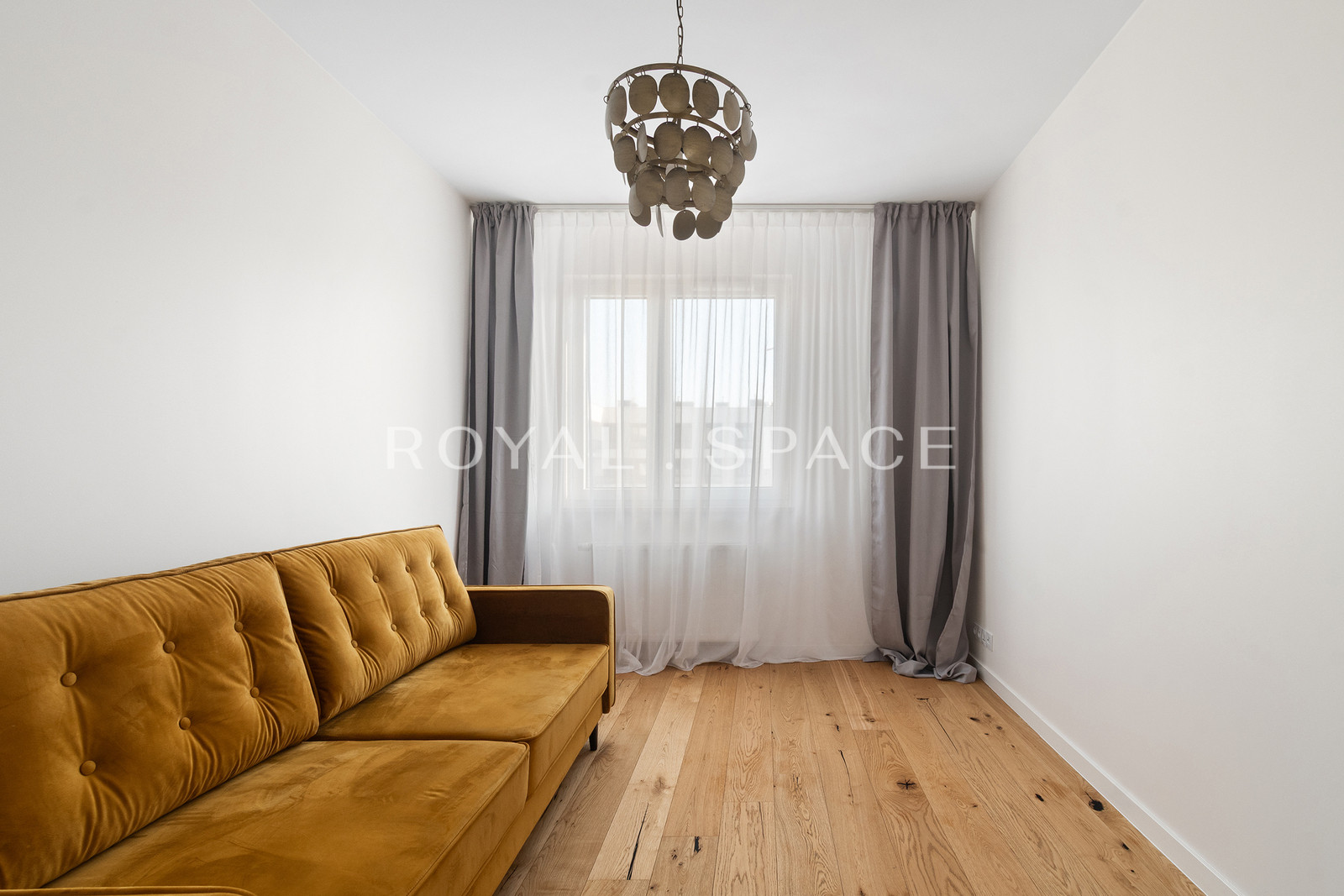 Bright apartment with 45 m² Terrace