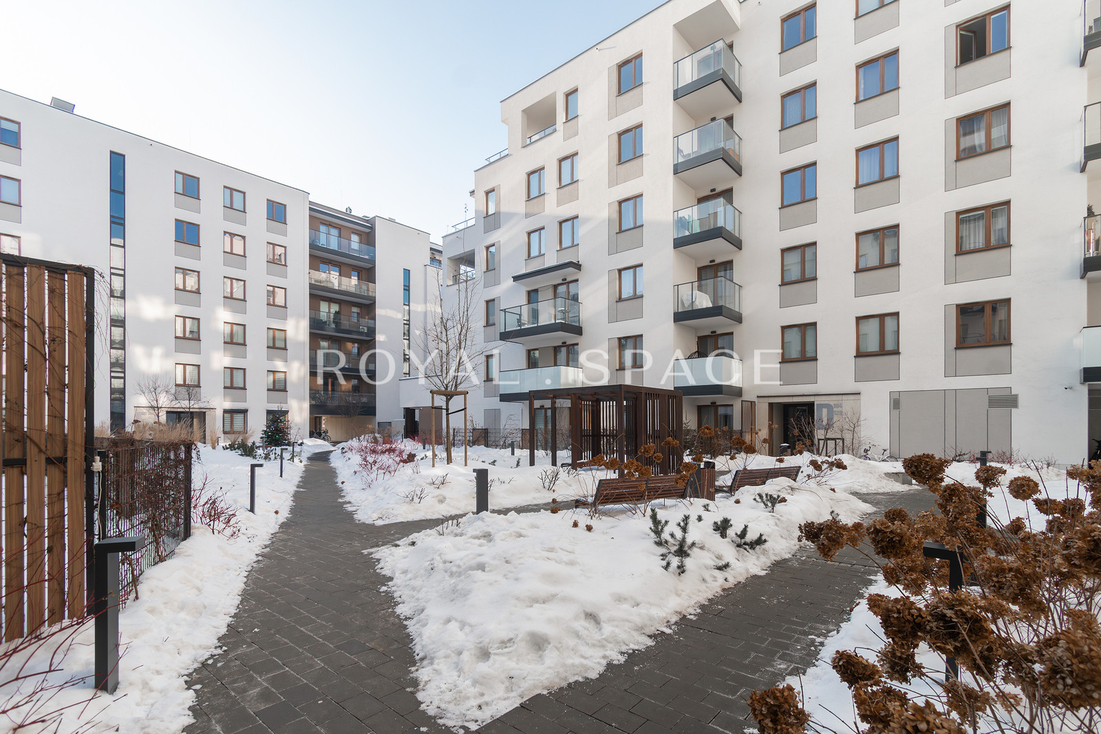 Bright apartment with 45 m² Terrace