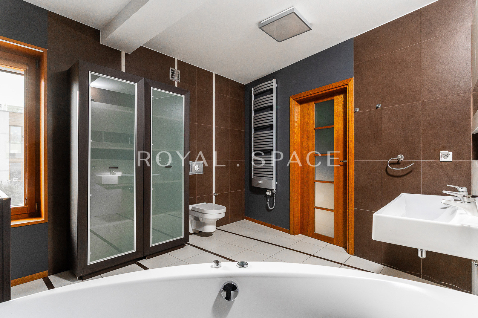 Spacious house with sauna and garden!