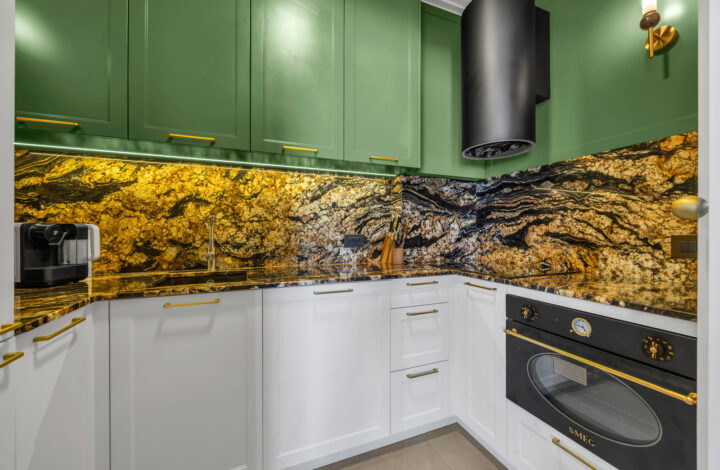 Верхний этаж отеля Emilii Plater с потрясающим видом!