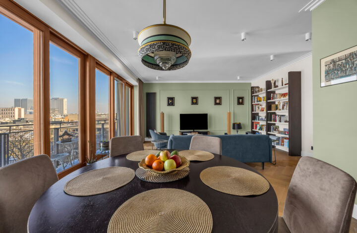 Верхний этаж отеля Emilii Plater с потрясающим видом!