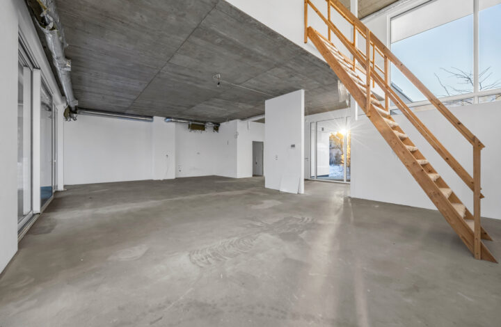 Prestiżowa willa na zamkniętym osiedlu | Bielawa