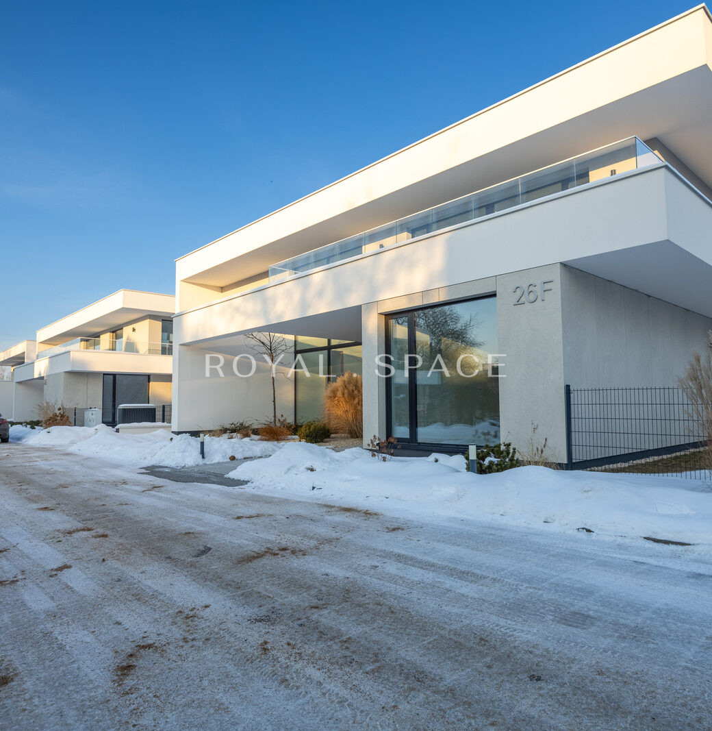 Prestiżowa willa na zamkniętym osiedlu | Bielawa