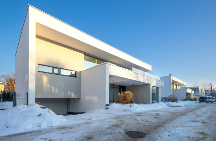 Prestiżowa willa na zamkniętym osiedlu | Bielawa