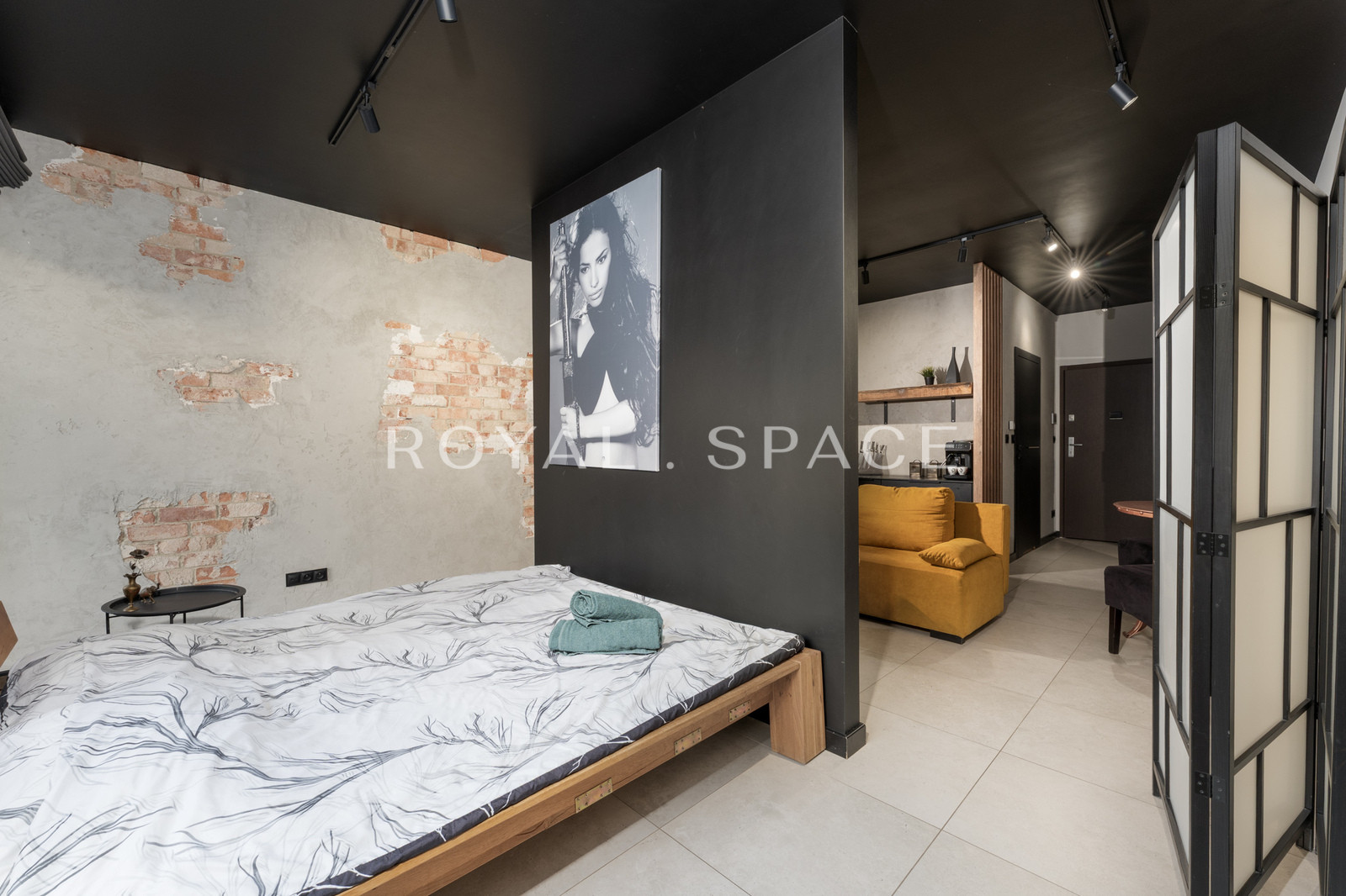 Стильний апартамент у престижній локації | Salwator