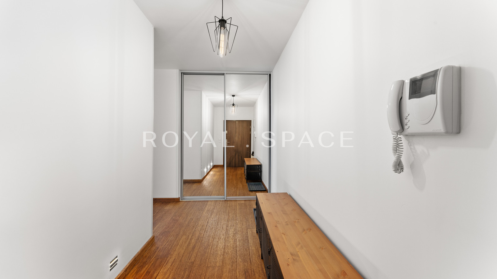 Дворівневі апартаменти в серці Starego Podgórza