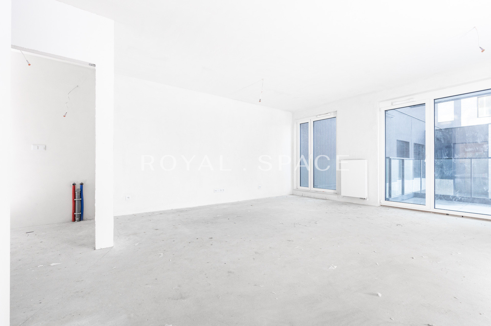 Spacious Apartment in the Heart of Bronowice