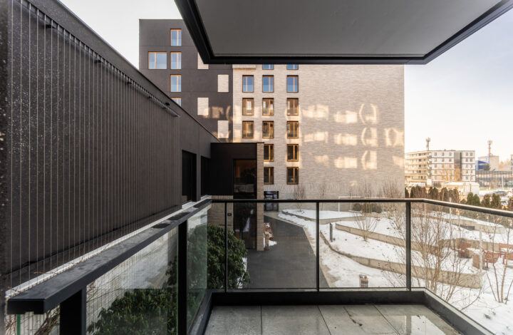 Spacious Apartment in the Heart of Bronowice