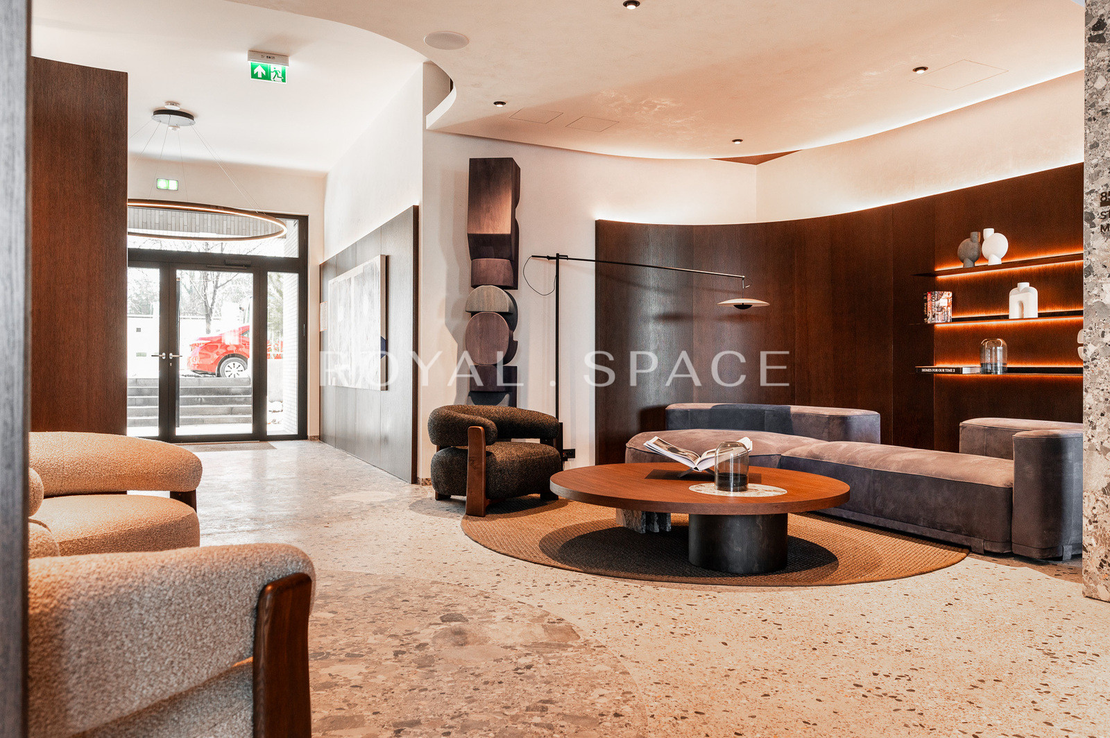 Spacious Apartment in the Heart of Bronowice