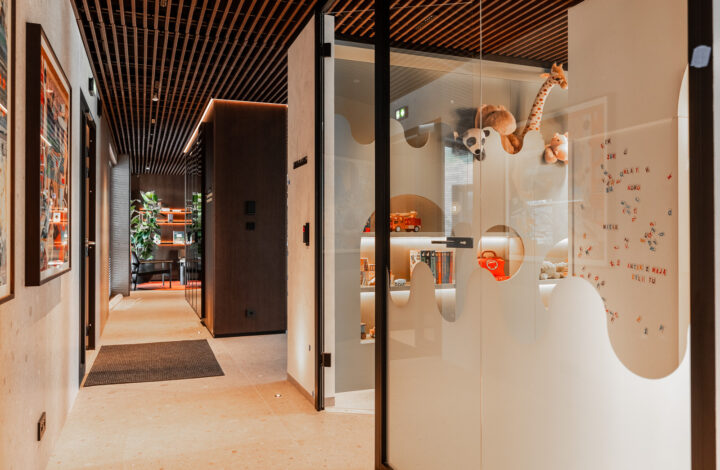 Spacious Apartment in the Heart of Bronowice